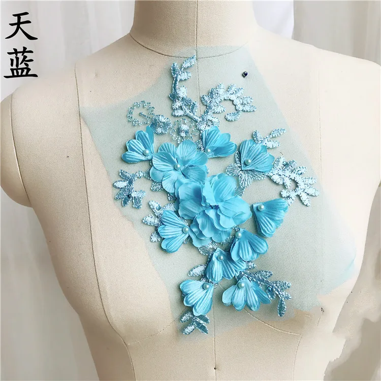 4db/Sok 3D-s kézzel készített gyöngy virág varrott színpadi ruhát, rátétes esküvői ruha fejfedőt dekoráció3