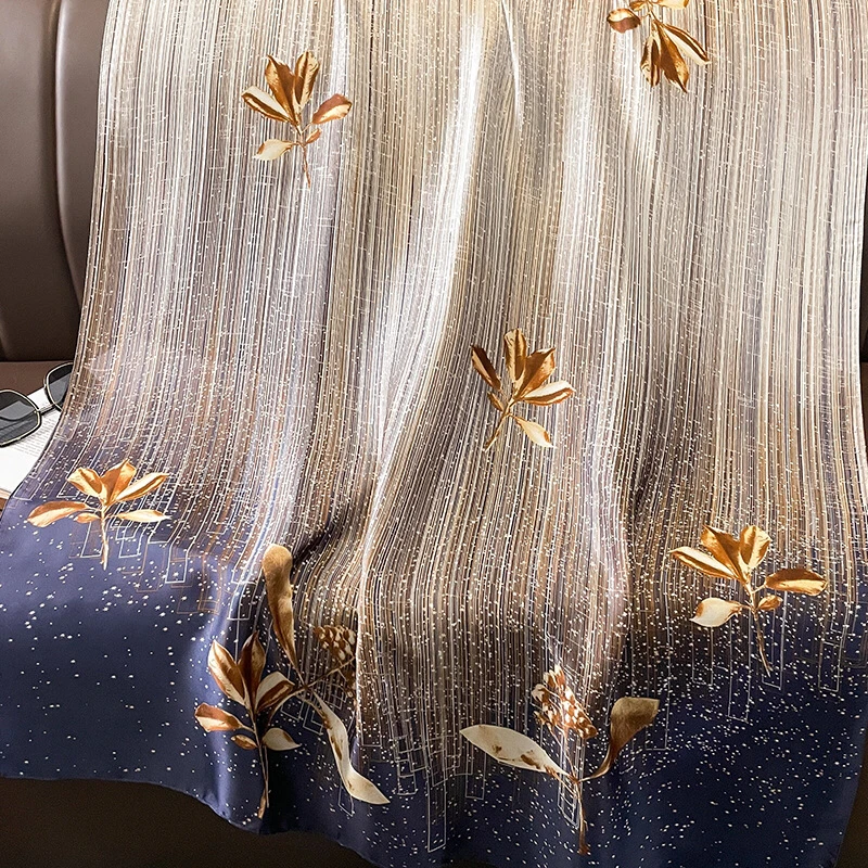 Luxus márka Őszi-téli női Új stílus Divat Szín megfelelő Nyomtatási selyem sál lady Popular headcloth strand kendő5
