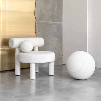 Modern minimalista alkalmi fehér bárány plüss szék, tervező villa nappali modell szobát, egyetlen személy kanapé