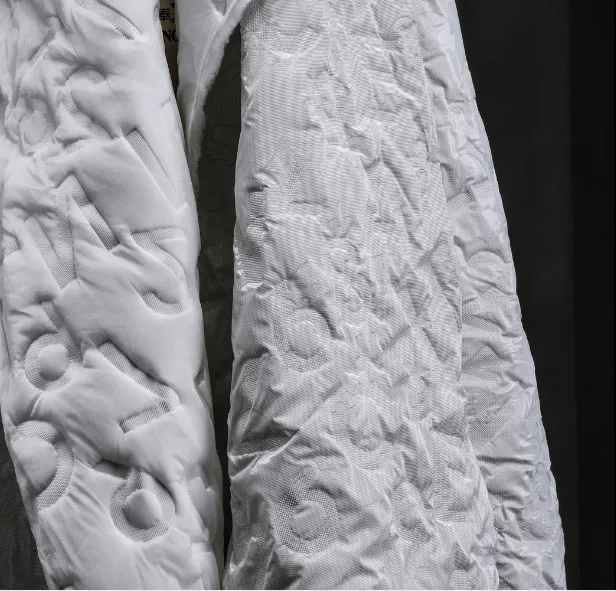 Tiszta fehér sötét minta leveleket pamut ruházat steppelt kreatív otthon divattervező szövet1