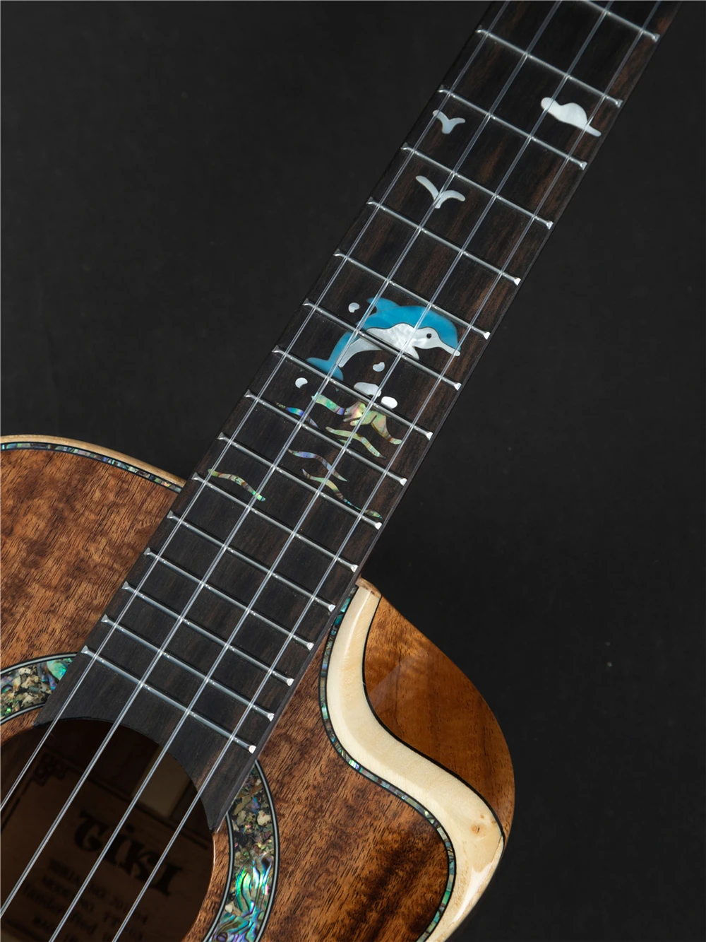 TT-03 , tenor TIKI márka ukulele, szilárd koa fa ukulele2