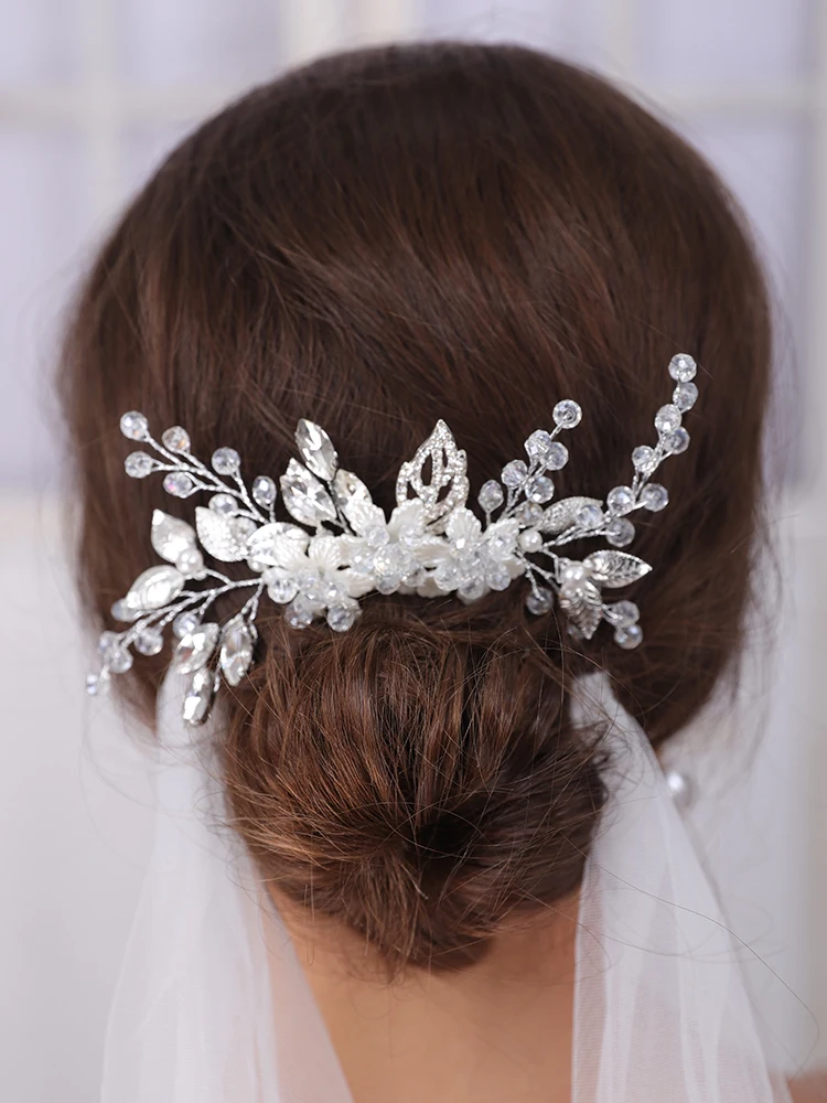 Divatos Ezüst Virág Menyasszony Frizura Strasszos Headpieces Romantikus Női Haj Díszek Fejdísz Esküvői Kiegészítők Haj2