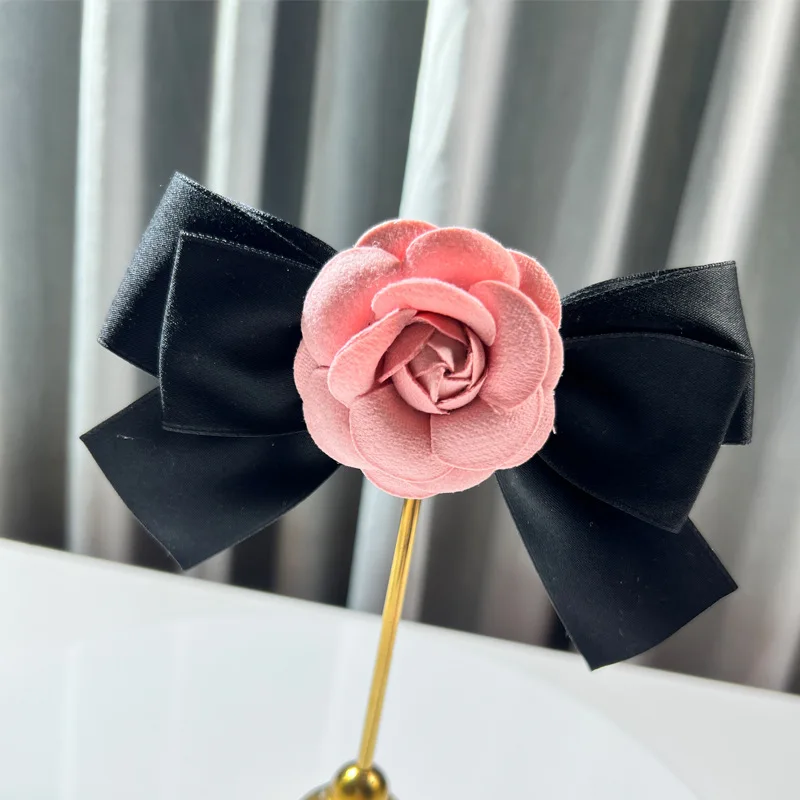 Koreai Retro Camellia csokornyakkendő Bross Szalag Női Ruhák Egyetemi divat Póló Tartozékok Gallér Virágok Csapok Ajándék Nőknek2