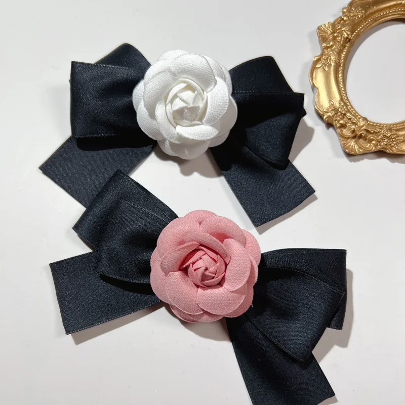 Koreai Retro Camellia csokornyakkendő Bross Szalag Női Ruhák Egyetemi divat Póló Tartozékok Gallér Virágok Csapok Ajándék Nőknek4